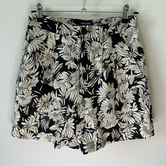 ANINE BING CARRIE WOMEN BLACK FLORAL SHORT US 2/EUR 32 - Picture 3 of 8